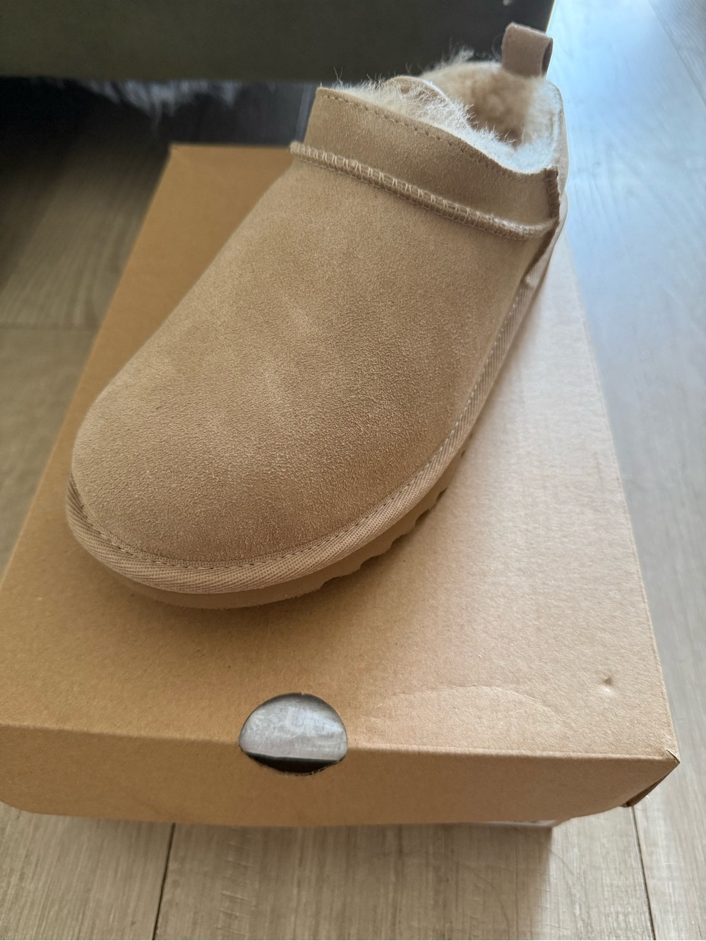 Kids micro Uggs BNIB